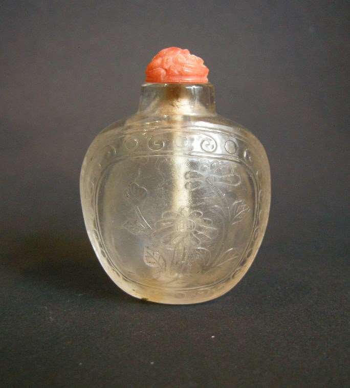 Snuff bottle rock Crystal engraved with bamboo